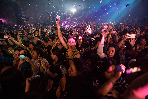 Lễ hội âm nhạc hoành tráng hội tụ top nghệ sĩ Châu Á với 8000 fans