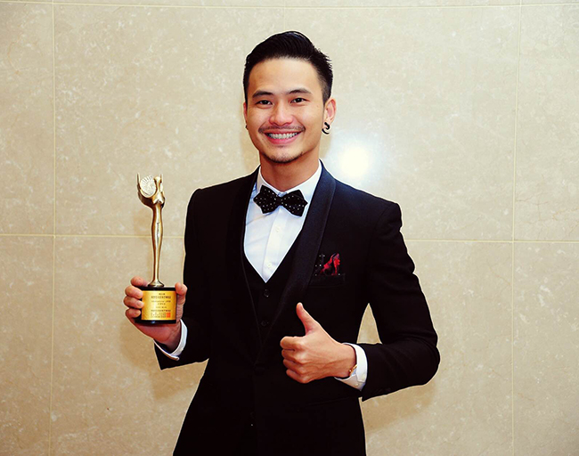 Hùng ChilHyun đoạt giải diễn viên phụ xuất sắc nhất tại đêm trao giải “Ân tượng giải trí toàn cầu”