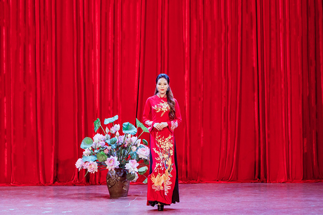  Á khôi Thiên Vân gây ấn tượng mạnh tại chung kết Miss Vietnam Photo Model