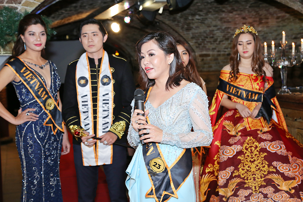 Jolie Stanser dùng danh hiệu Hoa hậu để kết nối cộng đồng người Việt tại nước ngoài