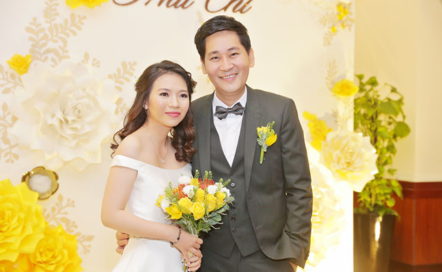 Dàn sao Việt nô nức trong tiệc cưới mừng đạo diễn Lê Minh "yên bề gia thất"