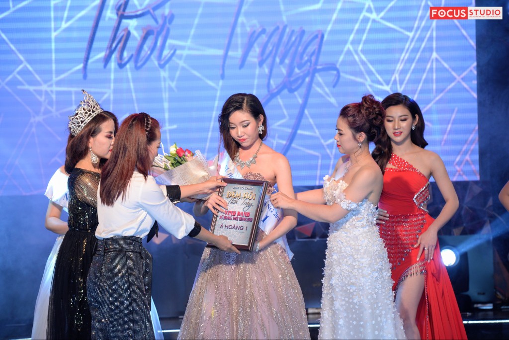 Á hoàng 1 thuộc về thí sinh Huỳnh Như Mai tại cuộc thi Nữ hoàng Thời trang 2018