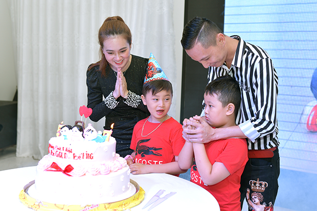 Nữ hoàng Nguyễn Như Thủy Tiên tổ chức sinh cho hai con trai hoành tráng tại Tiền Giang