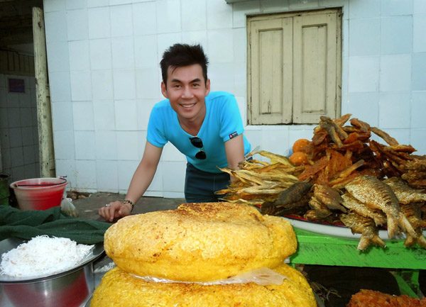 Chàng trai Việt dành 30 năm khám phá ẩm thực nổi tiếng của 55 quốc gia 