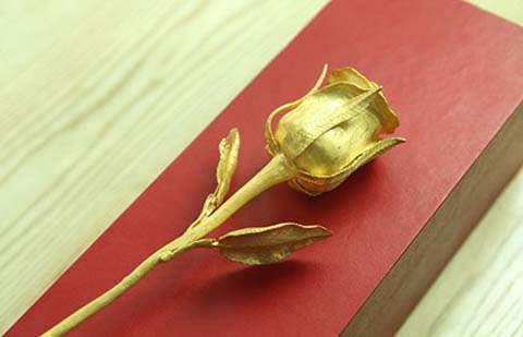 Đại gia Việt chi 200 triệu cho một bông hồng tặng vợ dịp Valentine