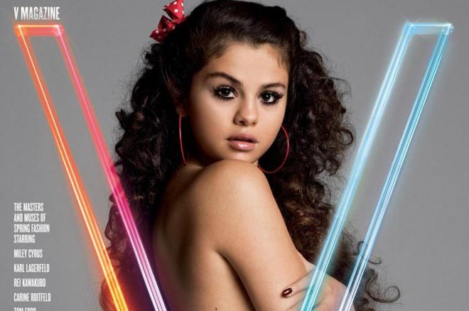 Selena Gomez bị ví là gái bán hoa tuổi teen