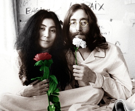 Khoảnh khắc hạnh phúc cuối cùng của John Lennon