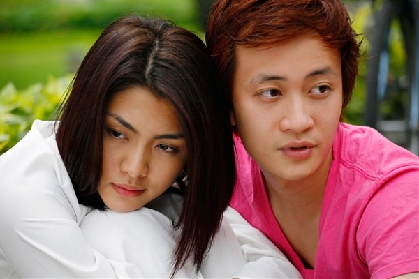 Những cặp diễn viên Việt bị nhầm là... yêu nhau