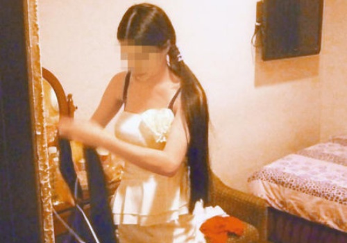 Đường dây mại dâm có nhiều người đẹp Hoa ngữ bị bắt
