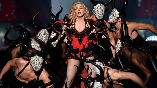 Madonna - Người đàn bà hát bất bại