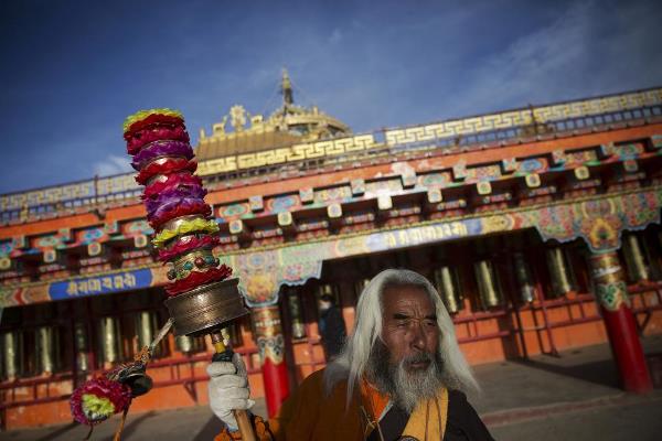 Những tập tục kỳ lạ và độc nhất của cao nguyên Tây Tạng