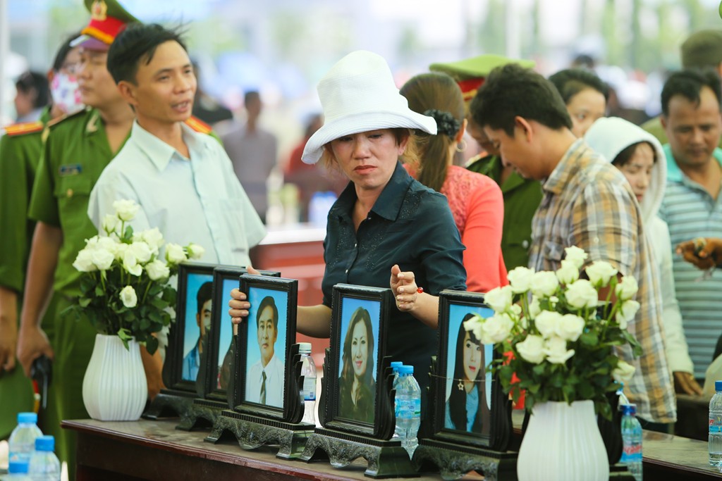Hơn 10 giờ xử vụ thảm sát Bình Phước qua ảnh
