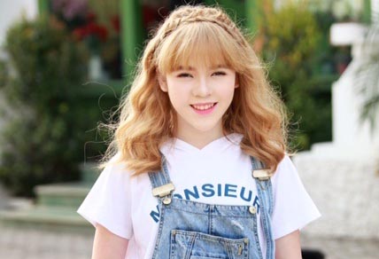 Hot Teen Hà Thành Lunia Vân Khánh xinh đẹp như thiên thần
