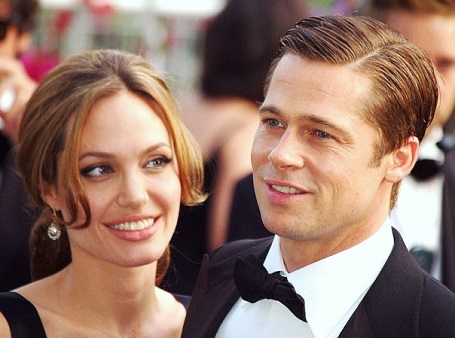 Angelina Jolie và Brad Pitt đã nhận thêm con nuôi người Campuchia?