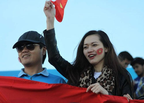 Cô gái hát quốc ca trận U23 Việt Nam gặp U23 Jordan gây sốt cộng đồng mạng