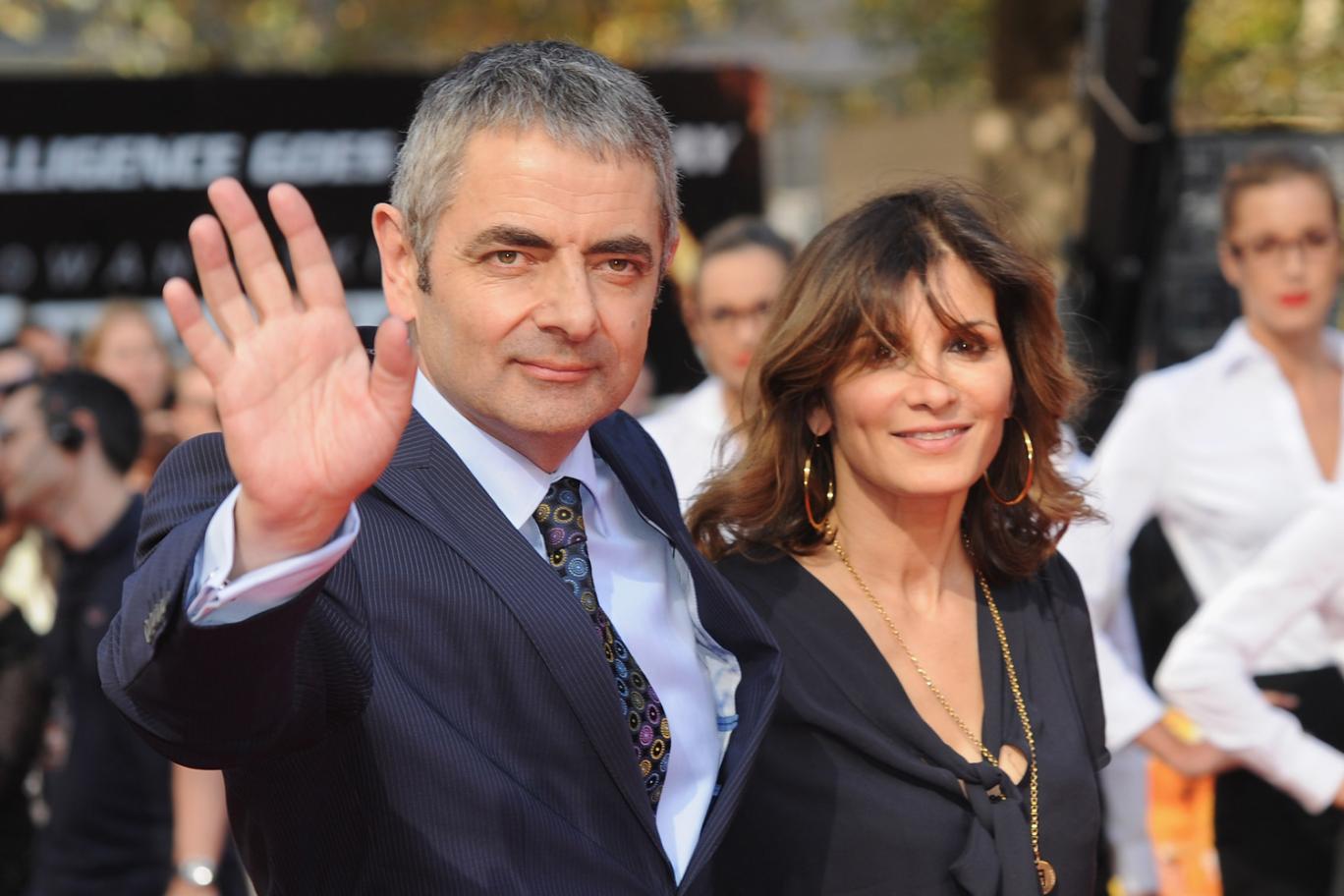 Sao "Mr. Bean" sống chung với tình nhân trẻ ít tuần sau ly hôn vợ