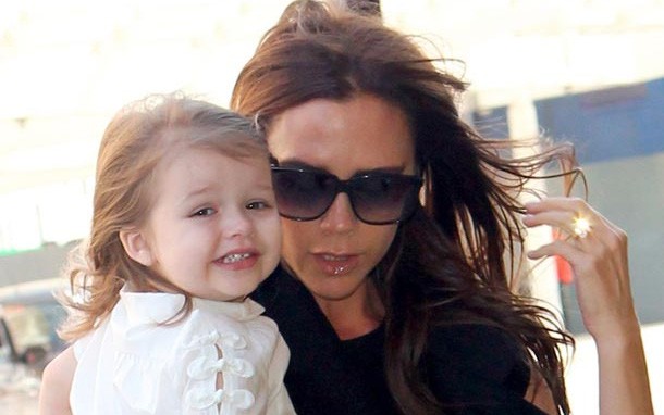 Victoria Beckham không muốn con gái Harper Seven trở thành "công chúa"