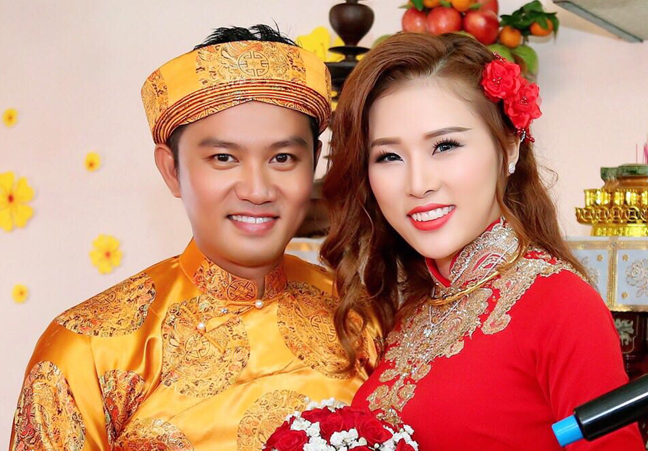 Diễn viên phim Trần Thủ Độ đính hôn với bạn gái kém 16 tuổi