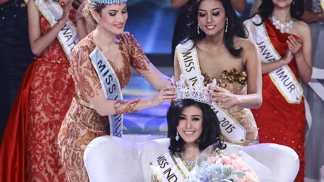 Vũ công ballet đăng quang Hoa hậu Indonesia