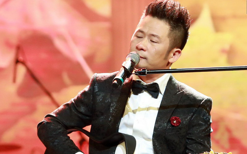 Bằng Kiều rơi nước mắt khi hát ca khúc của cố nhạc sĩ Lương Minh