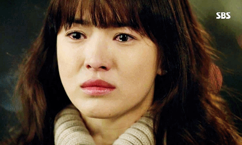 Cô gái nhập viện vì... xem liên tục 18 tập phim Hàn