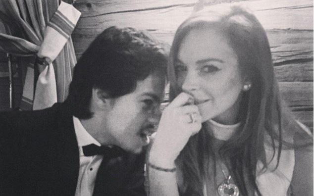 Lindsay Lohan hẹn hò với thiếu gia giàu có người Nga kém 7 tuổi