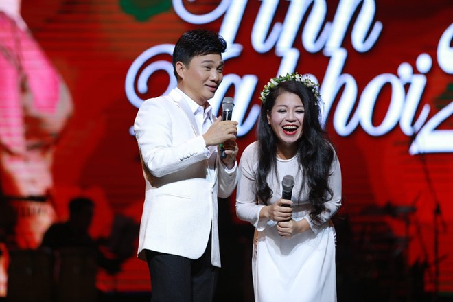 Quang Linh gây ấn tượng trong show của Anh Thơ