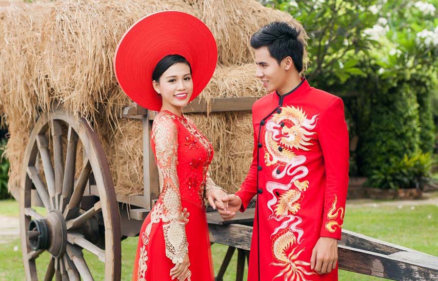 Áo dài cưới Tommy Nguyễn tôn vinh vẻ đẹp của cô dâu Việt