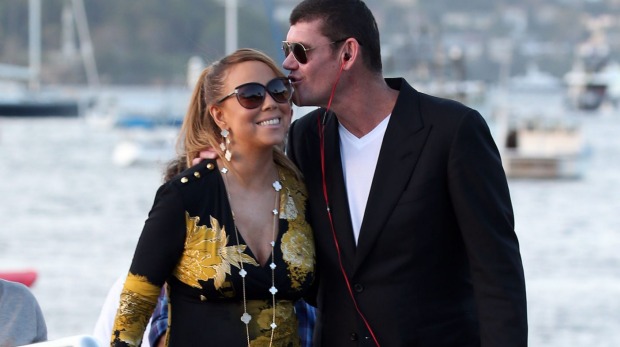 Mariah Carey ký hợp đồng tiền hôn nhân với chồng tỉ phú