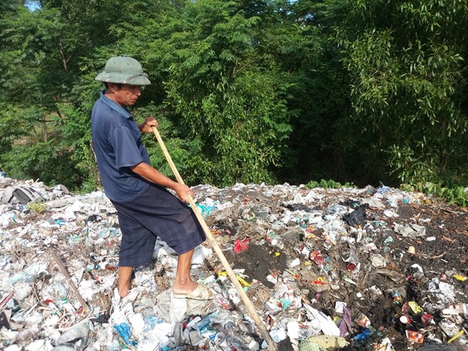 Chất thải của Formosa đổ trái phép nhiều nơi ở Hà Tĩnh