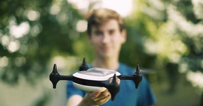 Chàng trai 18 tuổi tạo ra chiếc drone nhanh nhất thế giới