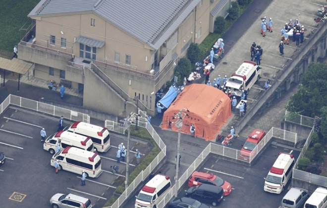 Nhân chứng vụ đâm dao ở Nhật: Máu bao trùm nạn nhân