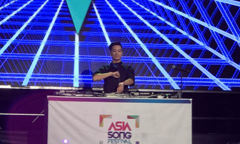 Slim V khuấy động đêm nhạc Asia Song Festival ở Hàn