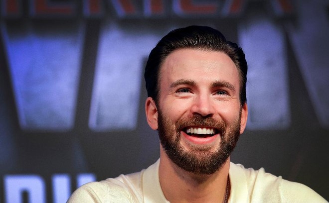"Captain America" Chris Evans là ngôi sao sinh lời nhất 2016