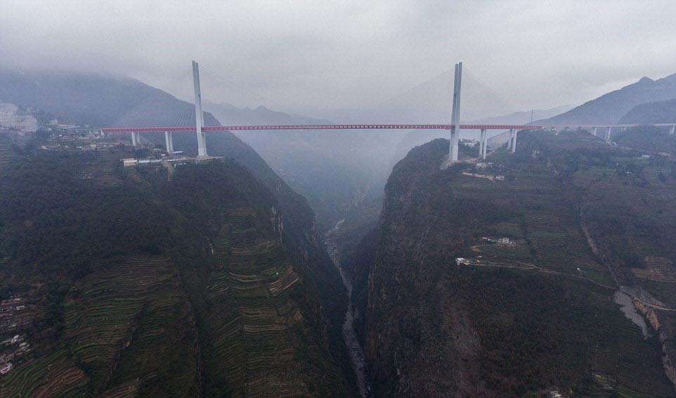 Trung Quốc khánh thành cây cầu cao nhất thế giới