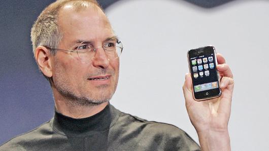Tim Cook: "Triết lý Steve Jobs sẽ ở lại 100 năm tại Apple"