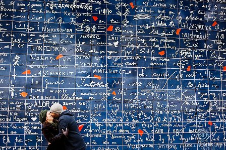Bức tường ghi ba chữ "I love you" bằng 300 thứ tiếng