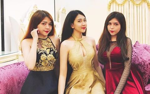 Ba chị em gái gây chú ý trên mạng vì đều xinh đẹp
