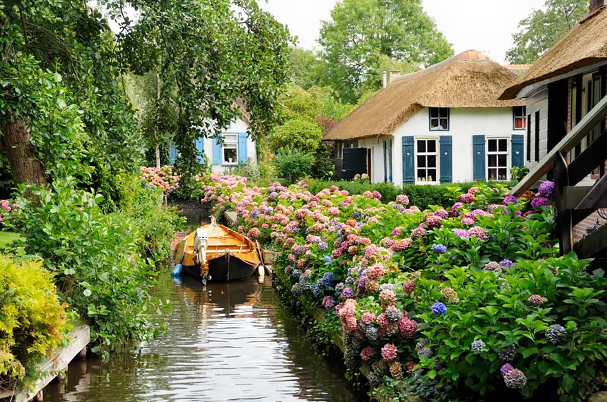 Ngôi làng không có đường đi ở Hà Lan