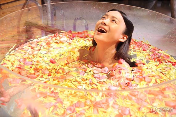 Sự thật phía sau cảnh tắm trong phim cổ trang Trung Quốc