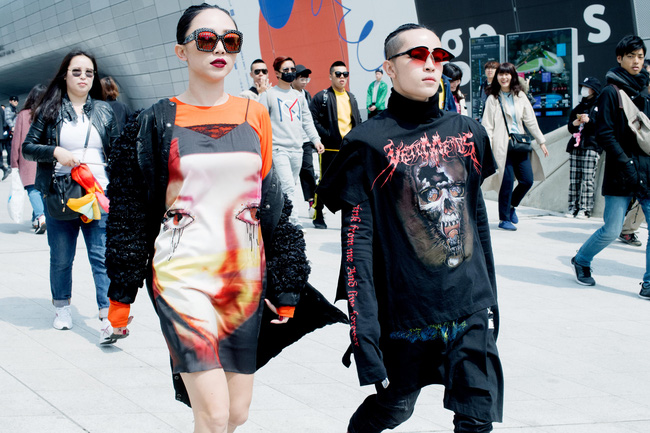 Tóc Tiên "chất lừ" trong lần cuối dự Seoul Fashion Week 2017