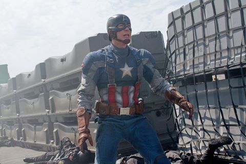 Chris Evans lấp lửng về tương lai của Captain America