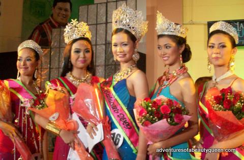 Hoa hậu Philippines bị bắn chết ở tuổi 23 sau khi mở cửa nhận hoa