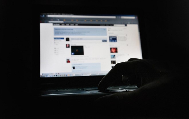 Facebook có thể bị phạt 50 triệu euro nếu lan truyền tin tức giả