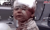 Dân mạng bật khóc trước clip cô bé Syria mặt rớm máu vẫn mỉm cười