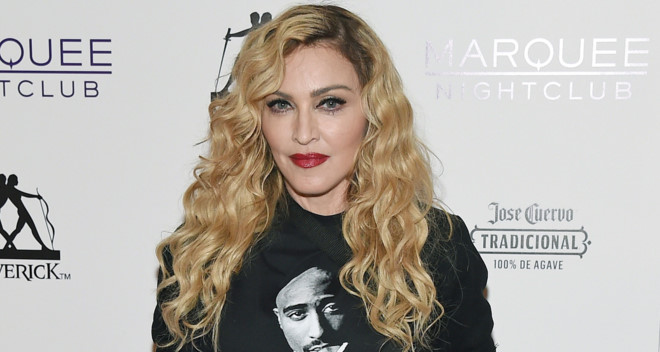 Madonna chỉ trích phim tiểu sử về mình là dối trá, bịa đặt