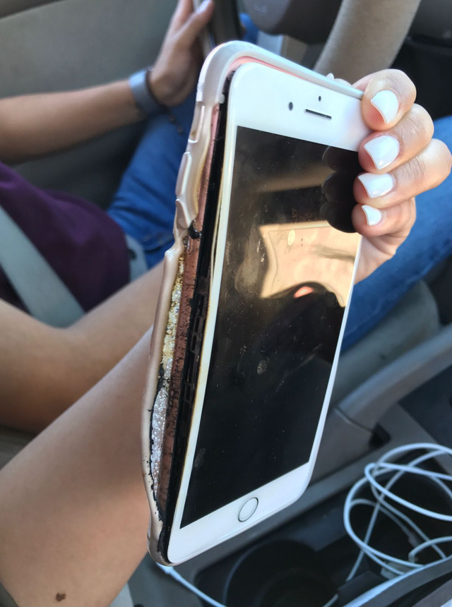 iPhone 7 phát nổ trên tay người khi đang nói chuyện điện thoại