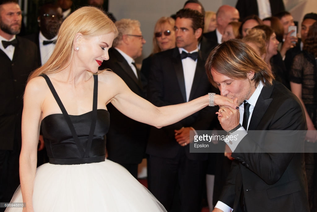Ba cặp đôi "đốt nóng" thảm đỏ Cannes ngày thứ 6
