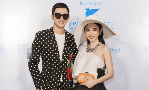 Angela Phương Trinh và bạn trai ra Phú Quốc xem show thời trang