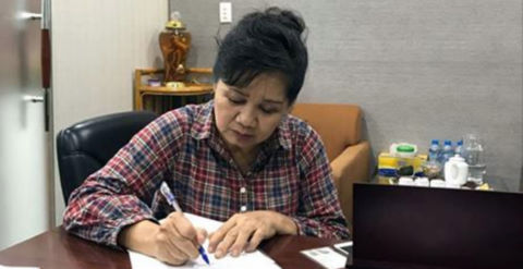 Nghệ sĩ Xuân Hương viết đơn tố cáo Trang Trần vì bị xúc phạm danh dự